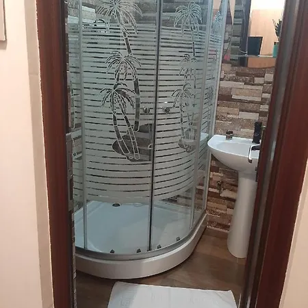 Garsoniera In Regim Hotelier
